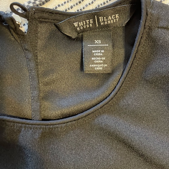 White House Black Market tops size xs - Picture 3 of 4